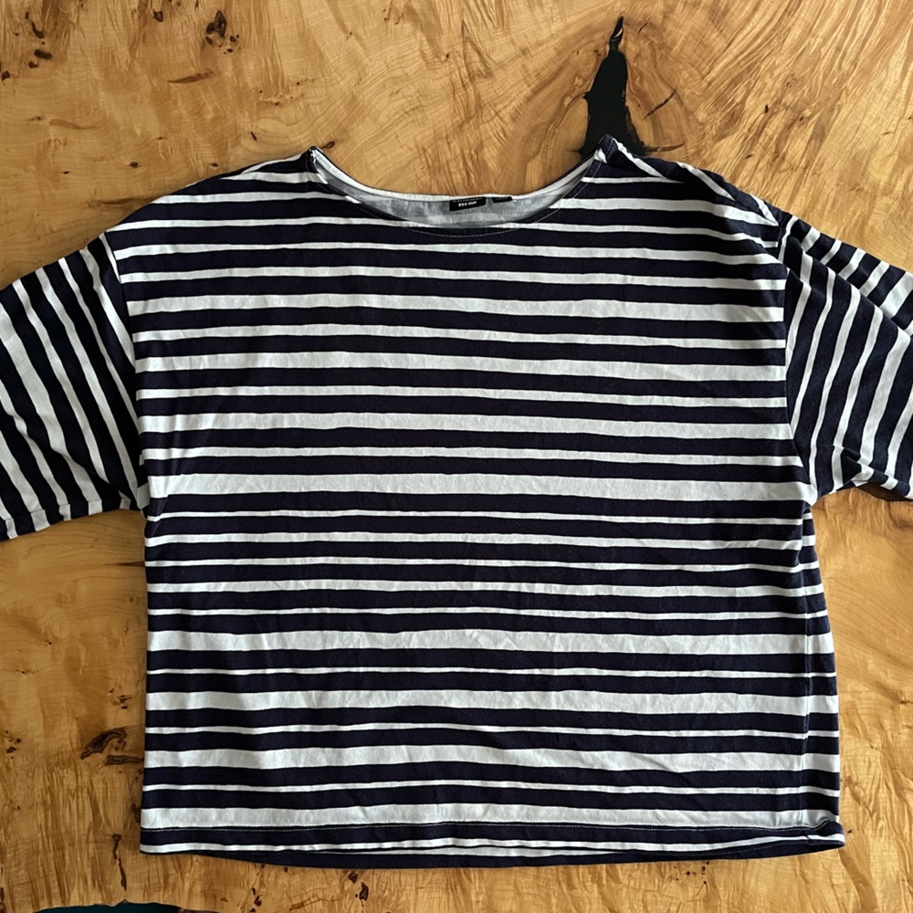 MARIMEKKOxUNIQLO BOXY T SHIRT SIZE XS